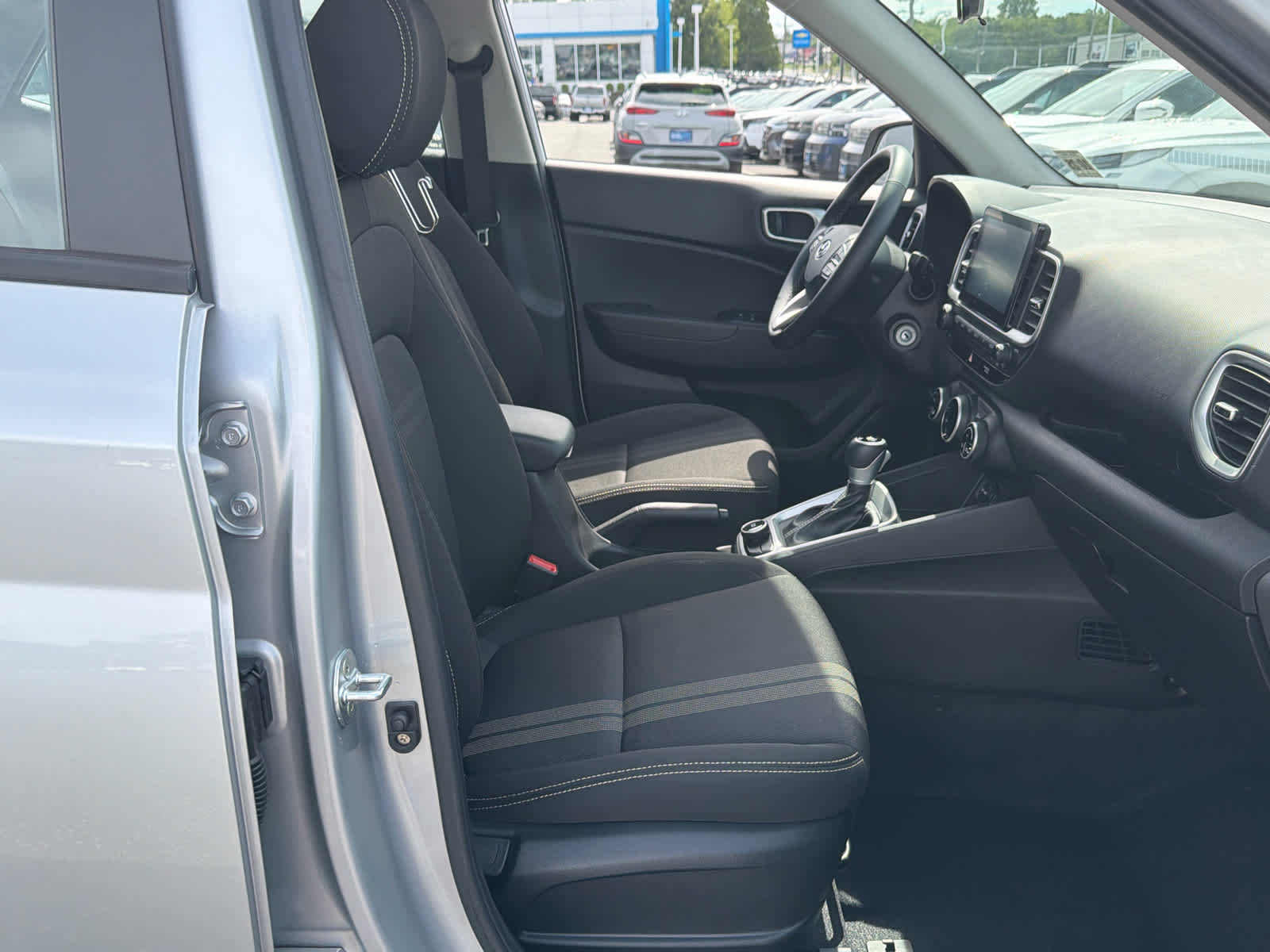 2021 Hyundai VENUE SEL