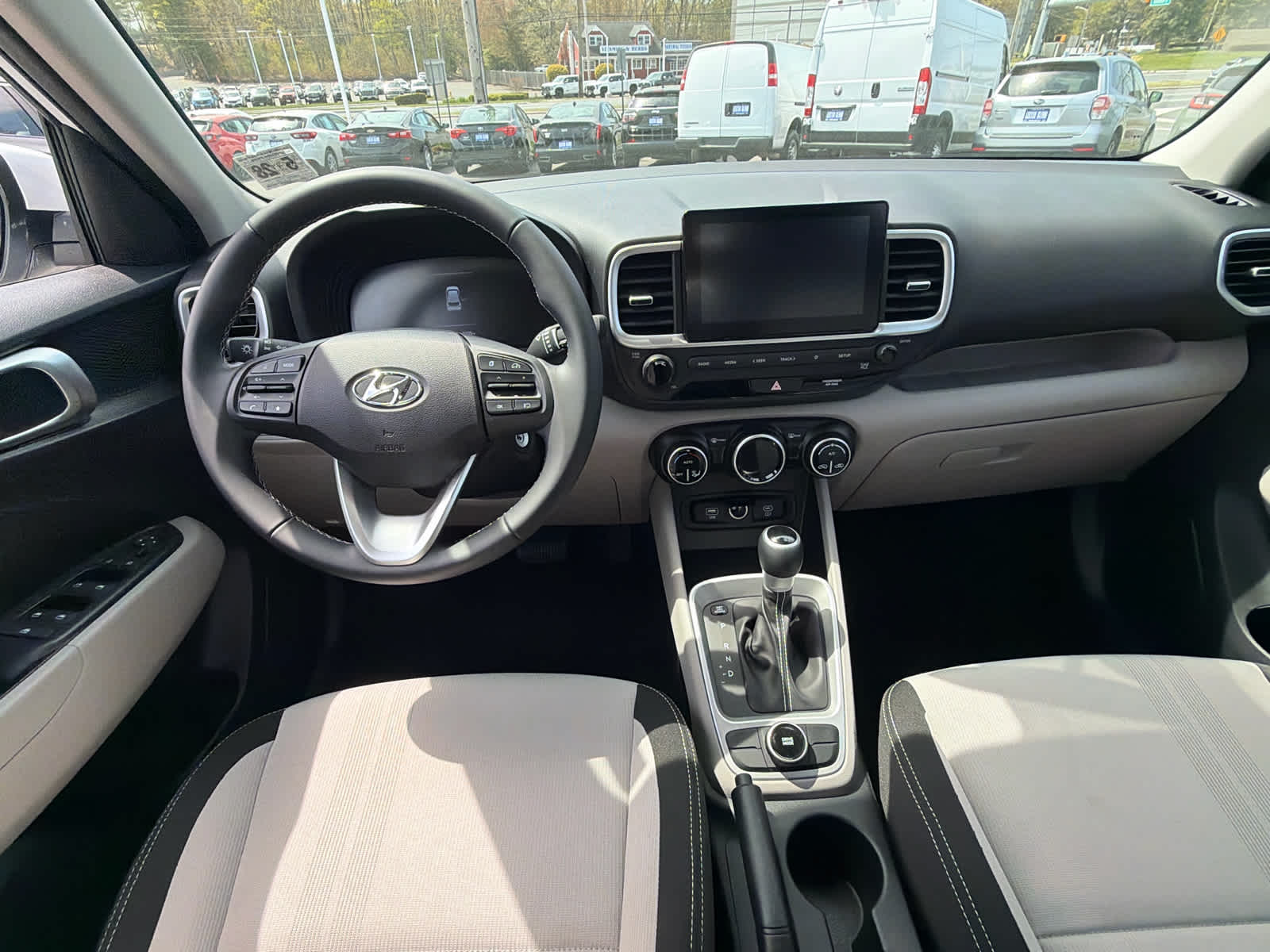 2023 Hyundai VENUE SEL