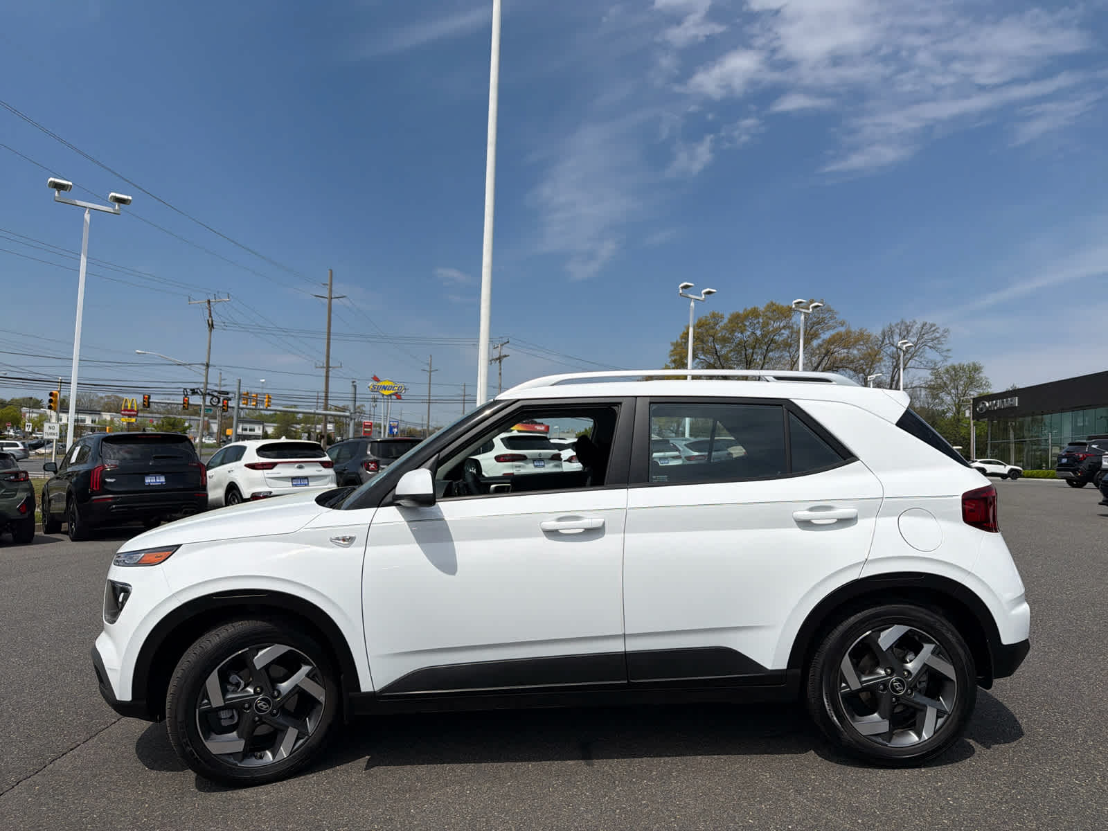 2023 Hyundai VENUE SEL