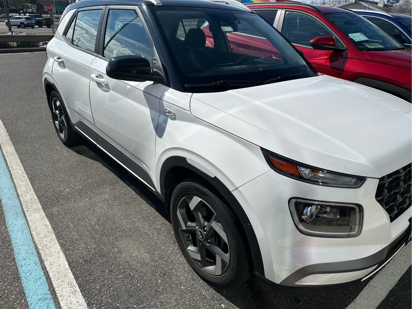 2023 Hyundai VENUE Limited