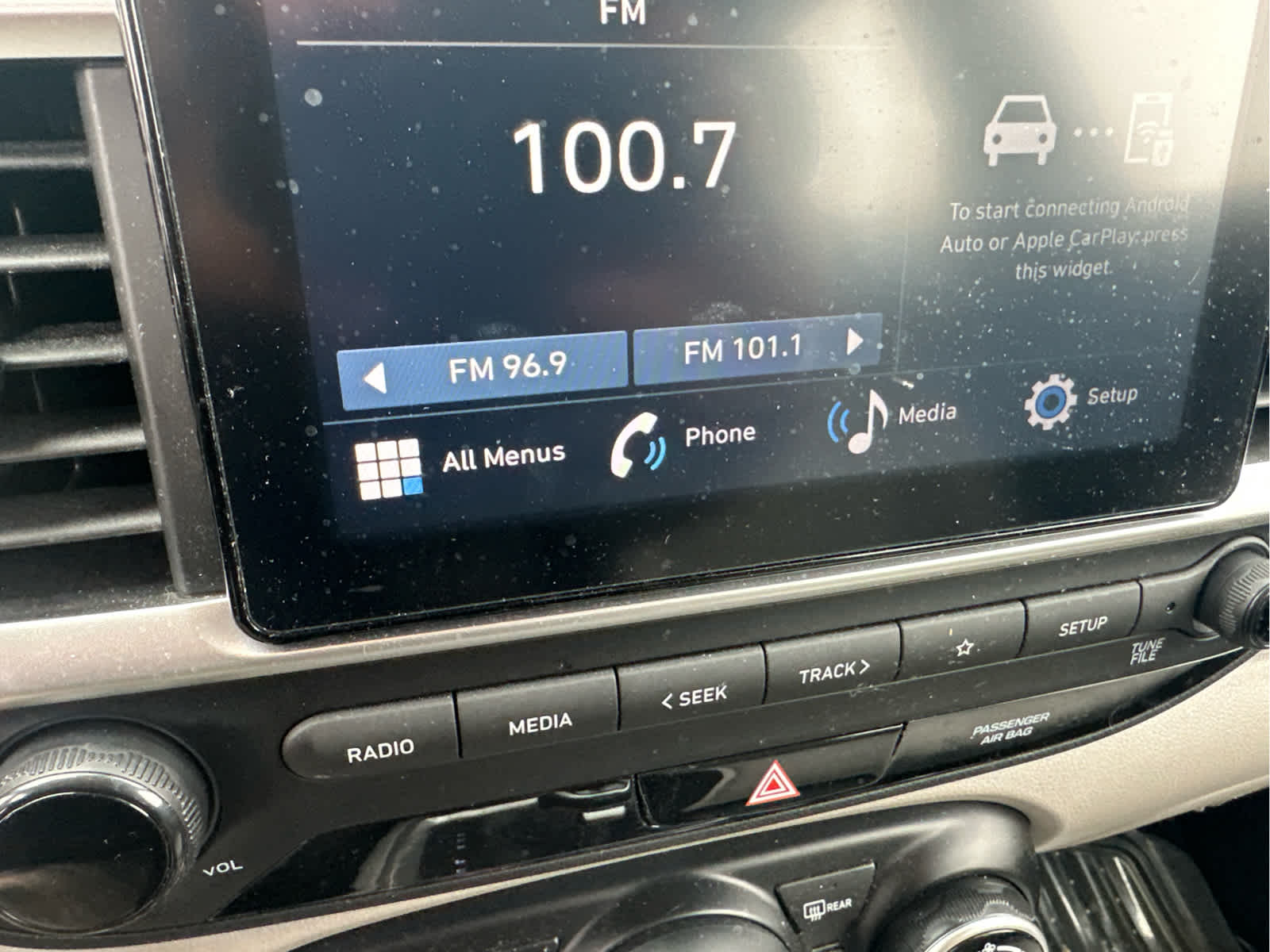 2023 Hyundai VENUE SEL