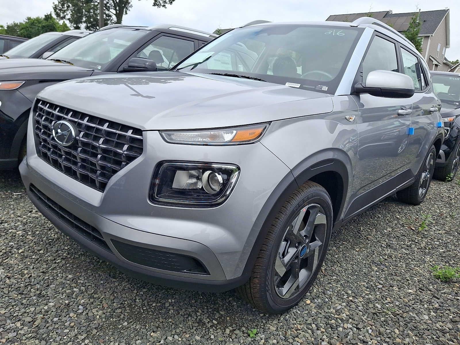 2026 Hyundai VENUE SEL