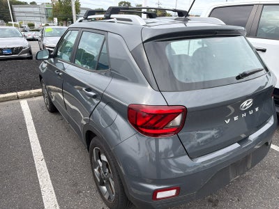 2024 Hyundai VENUE SEL