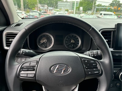 2021 Hyundai VENUE SEL