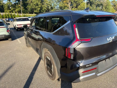 2024 Kia EV9 Wind