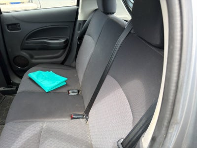 2019 Mitsubishi Mirage ES