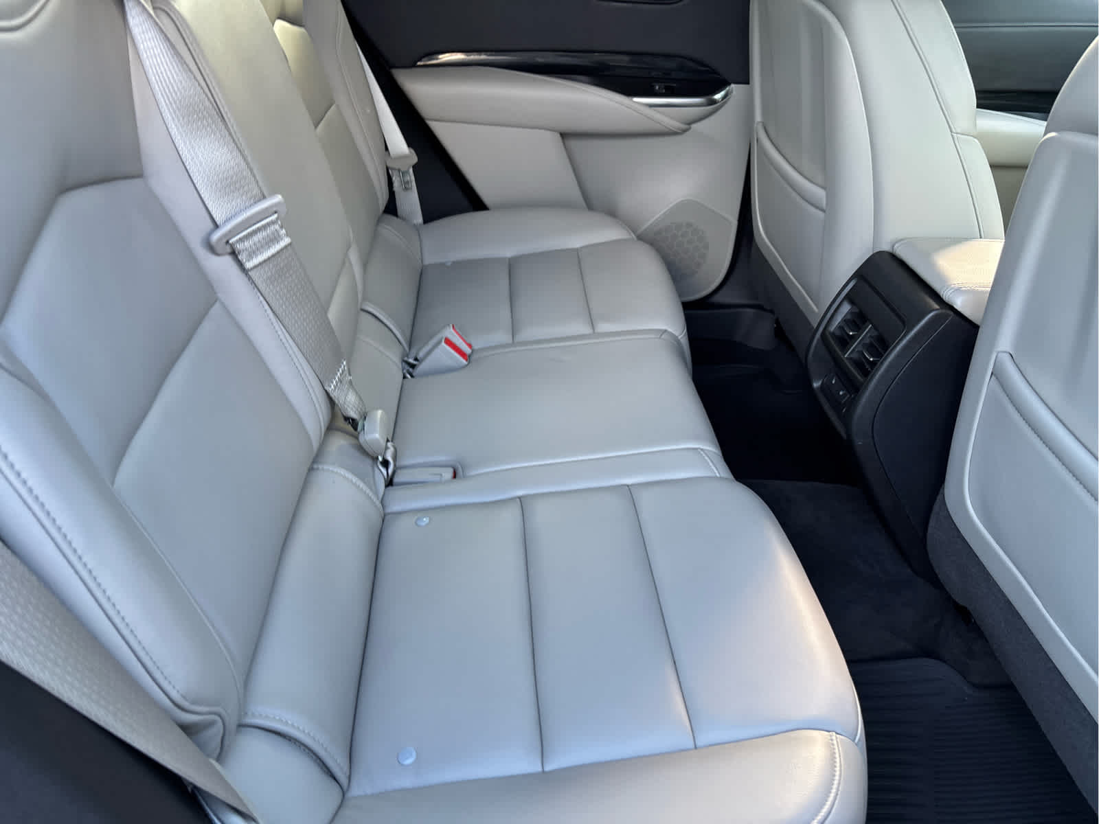 2019 Cadillac XT4 AWD Premium Luxury