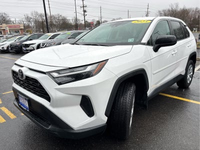 2023 Toyota RAV4 LE