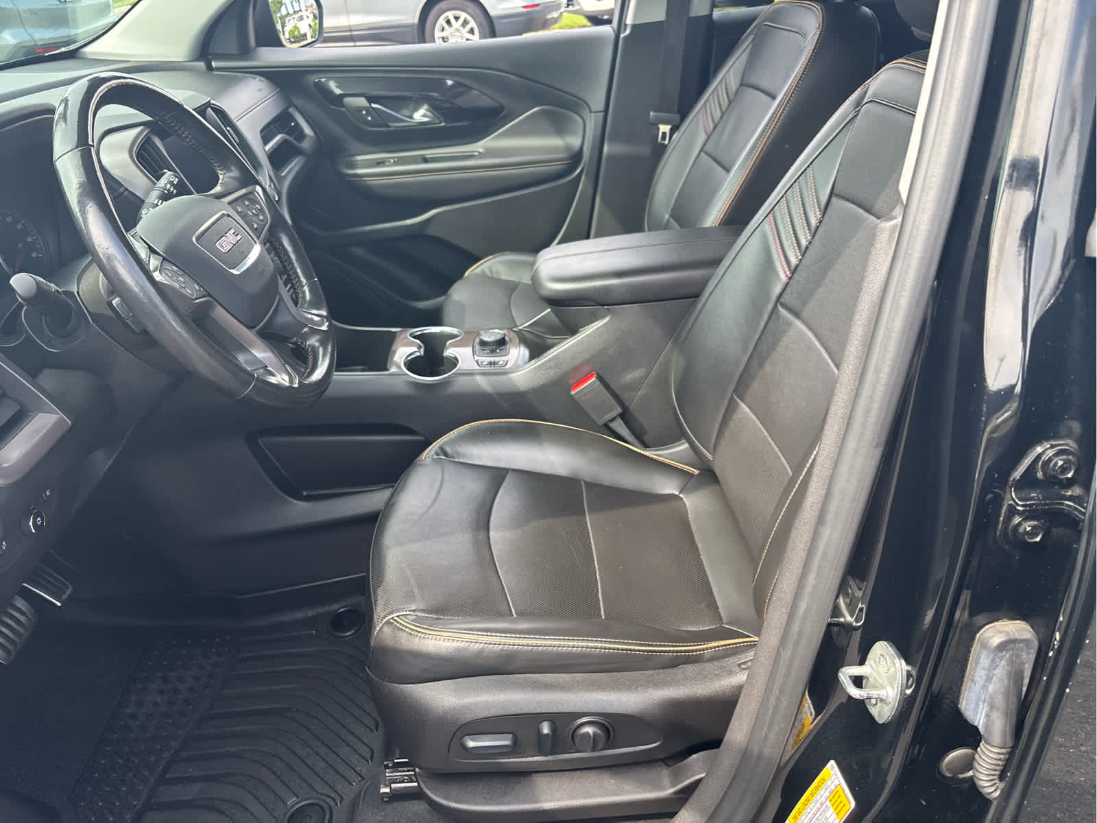 2022 GMC Terrain AT4