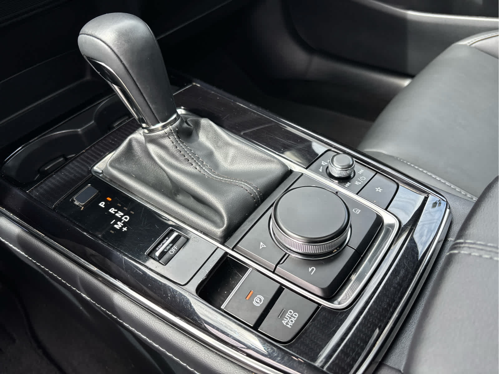 2024 Mazda Mazda CX-30 2.5 S Preferred Package