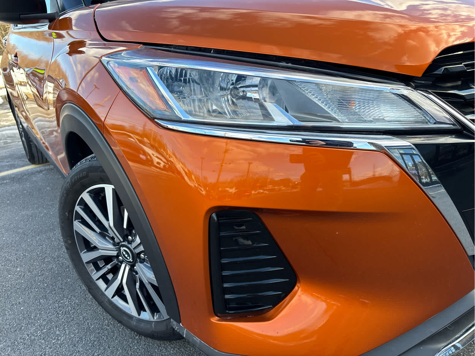 2022 Nissan Kicks SV