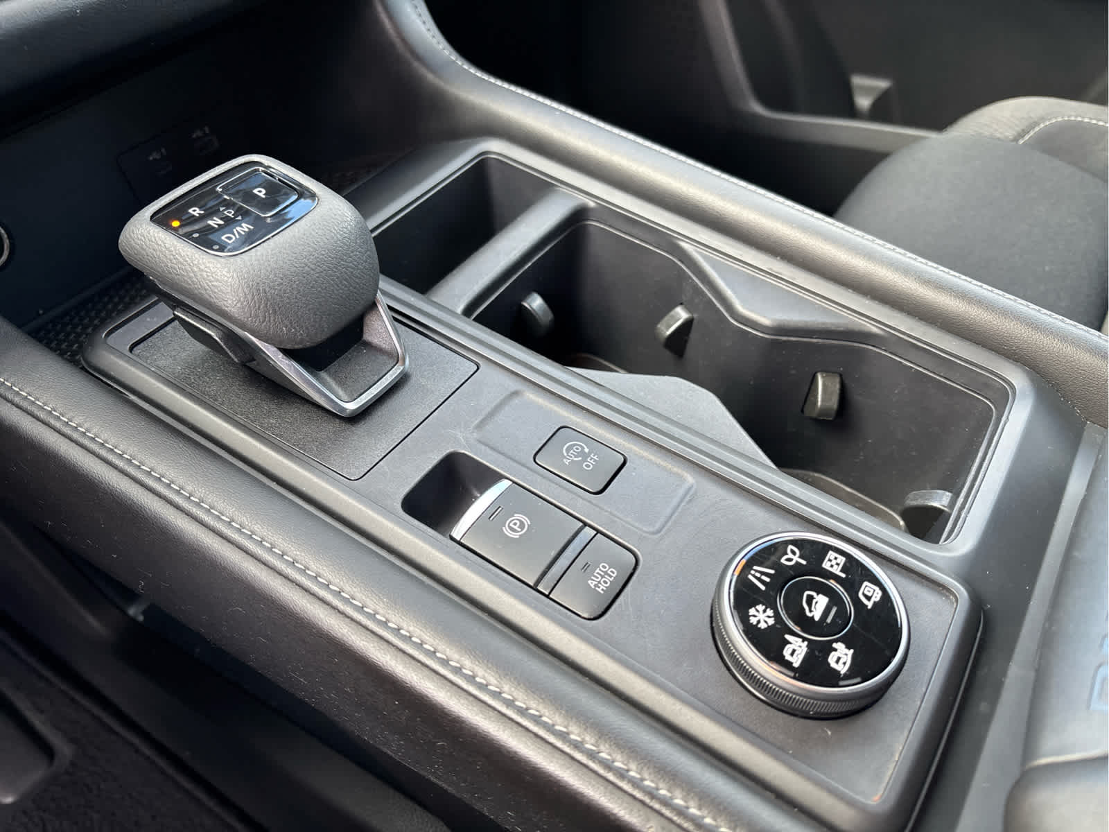 2023 Nissan Pathfinder S