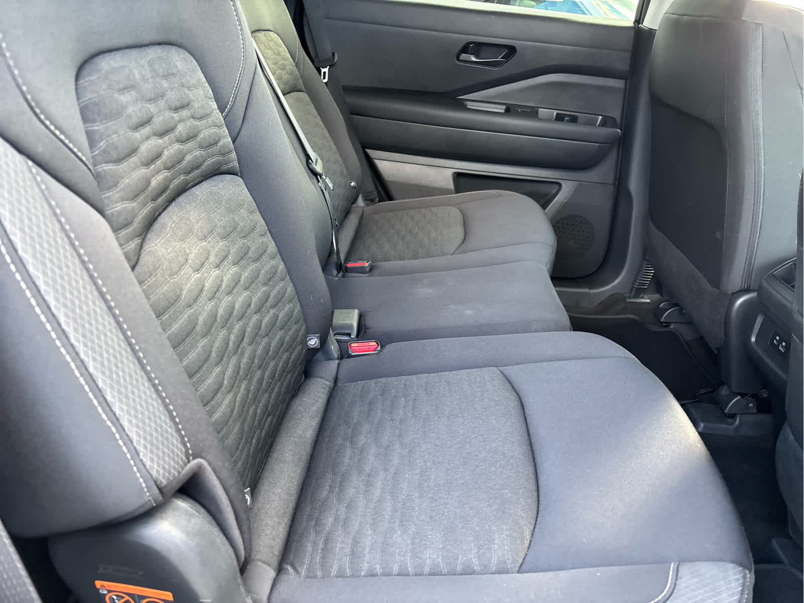 2023 Nissan Pathfinder S