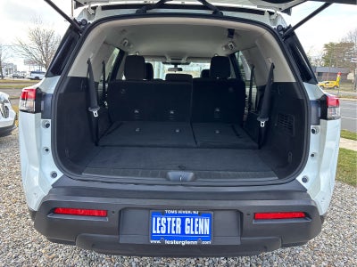 2023 Nissan Pathfinder S