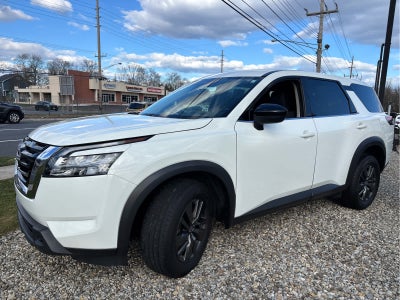 2023 Nissan Pathfinder S