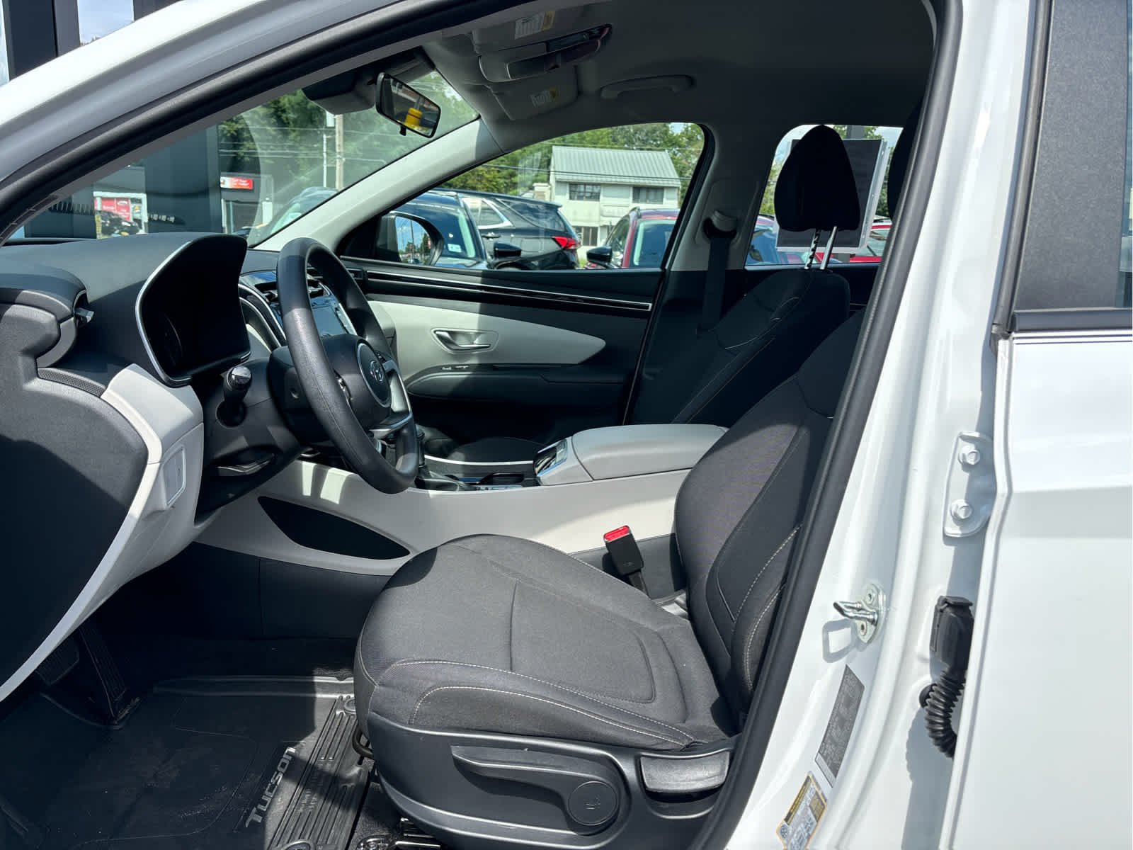 2024 Hyundai TUCSON SE
