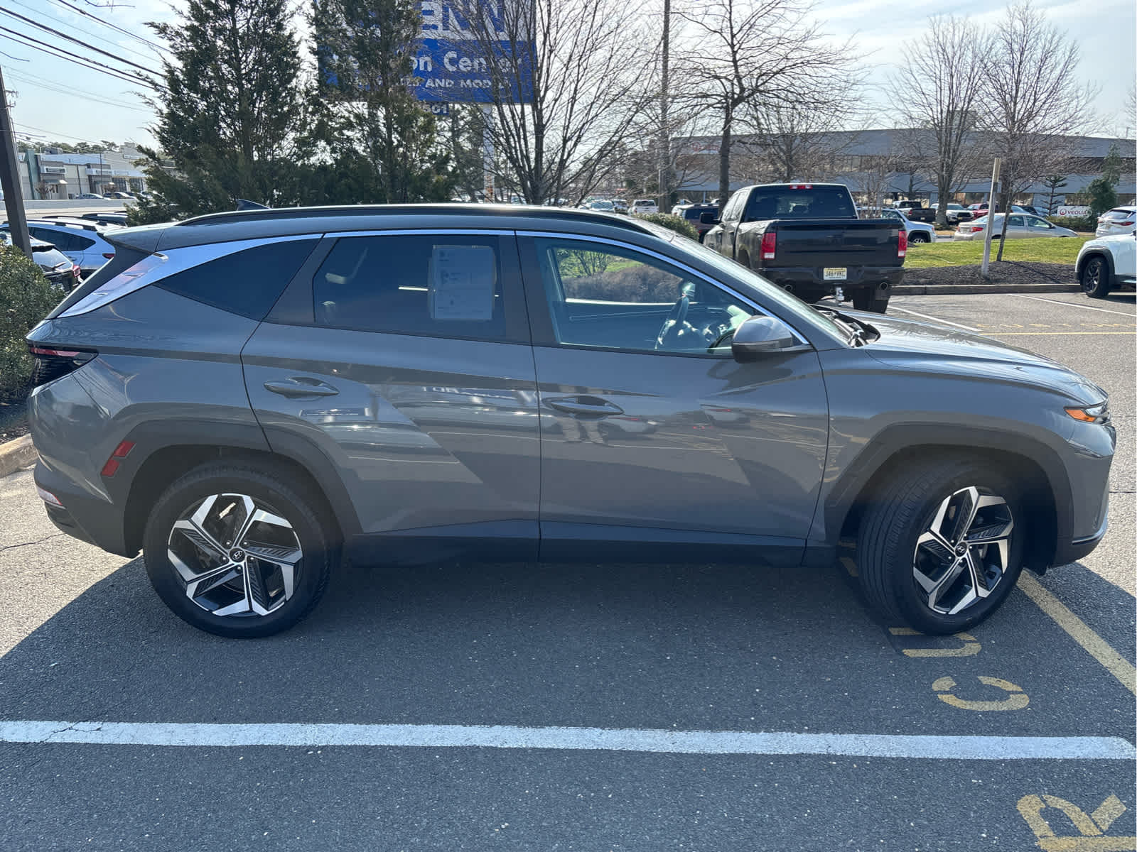 2024 Hyundai TUCSON SEL