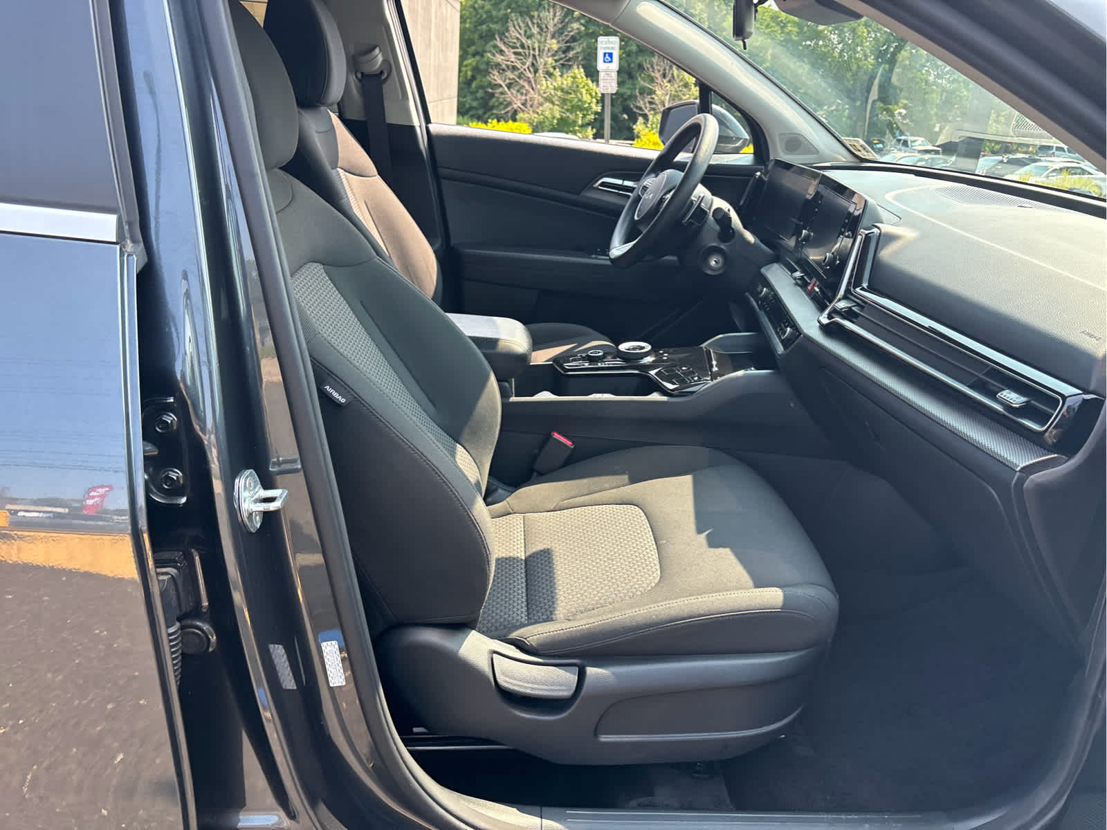 2023 Kia Sportage Hybrid LX