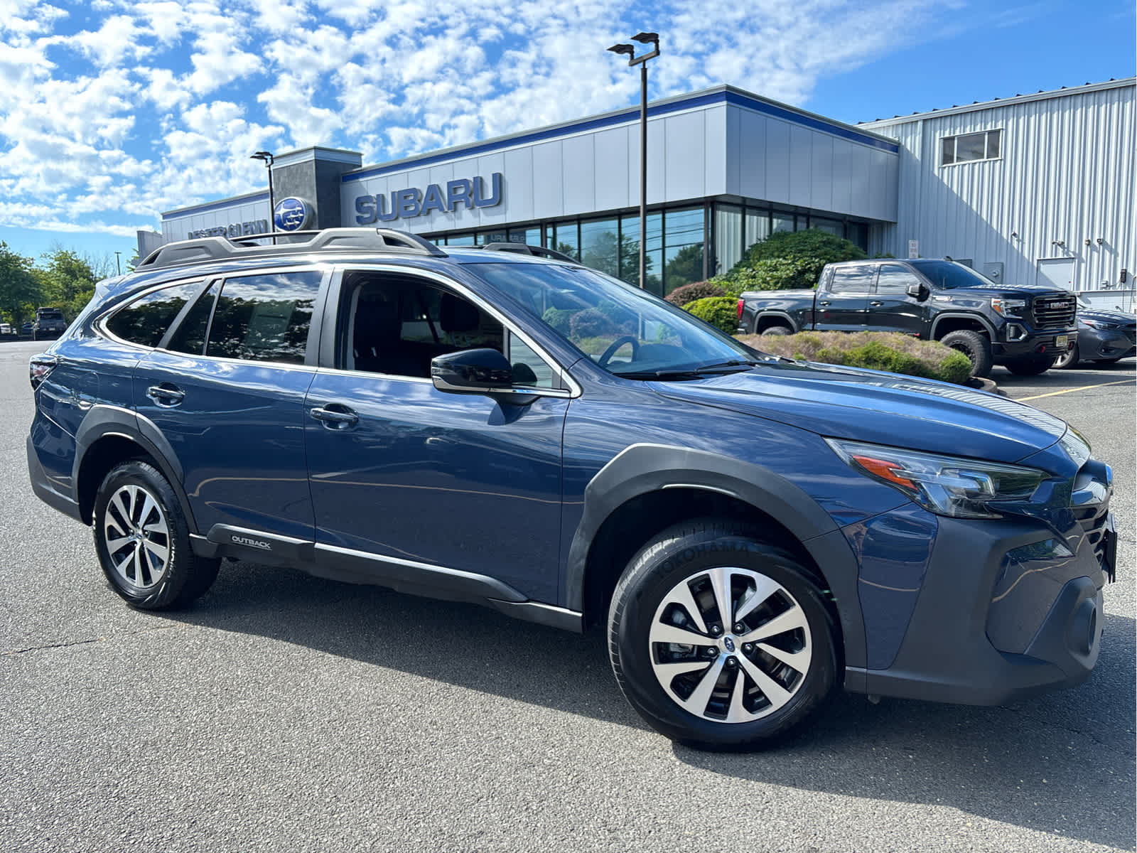 2023 Subaru Outback Premium