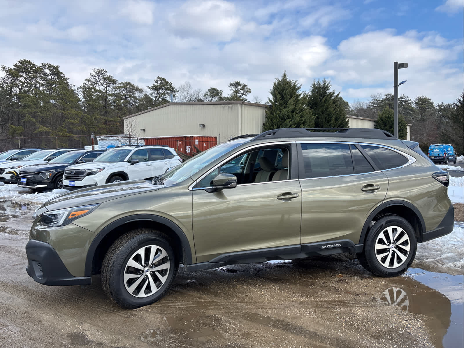 2022 Subaru Outback Premium