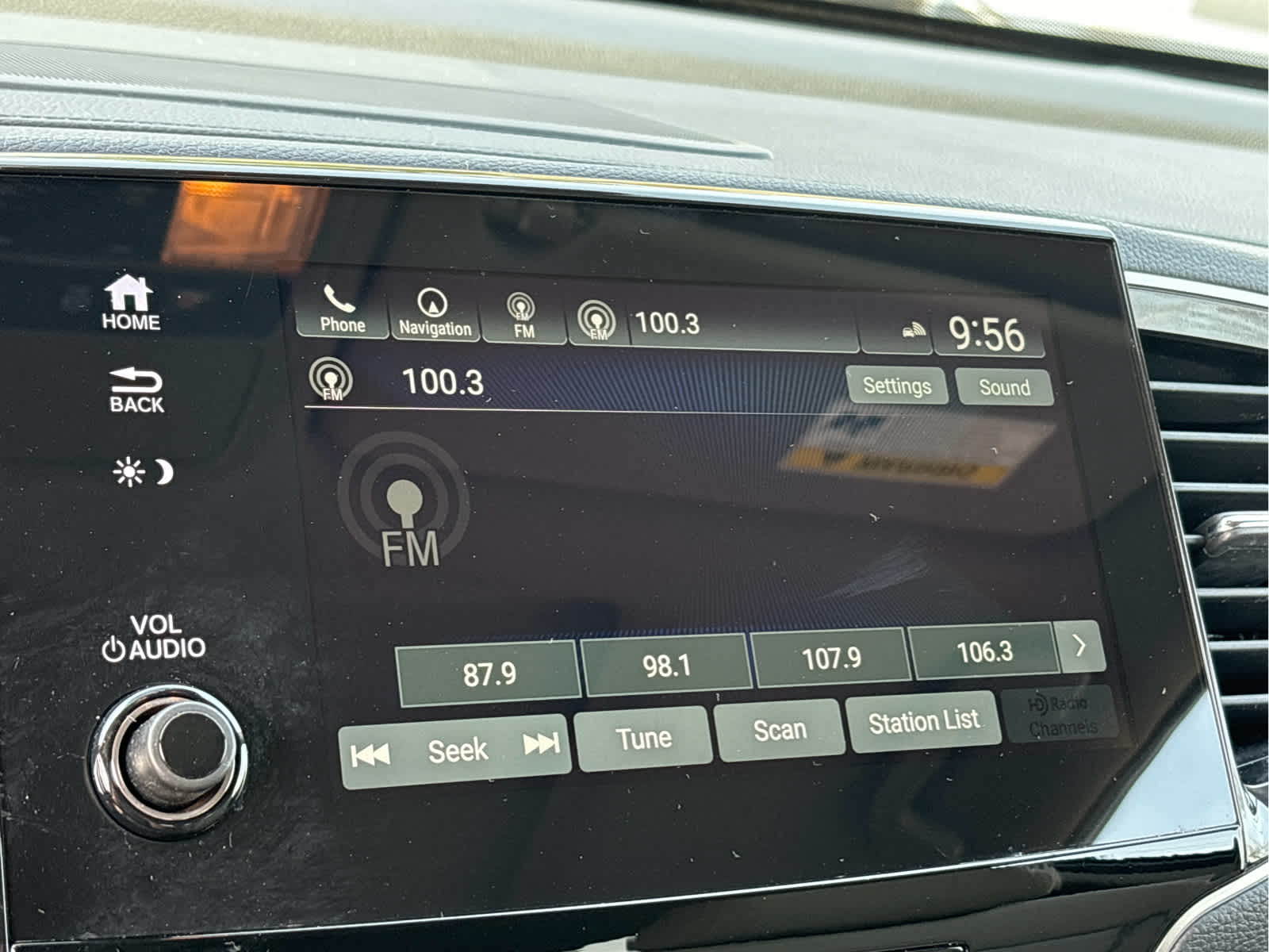 2022 Honda Pilot Touring 7-Passenger