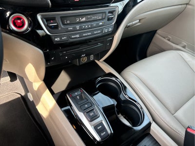 2022 Honda Pilot Touring 7-Passenger