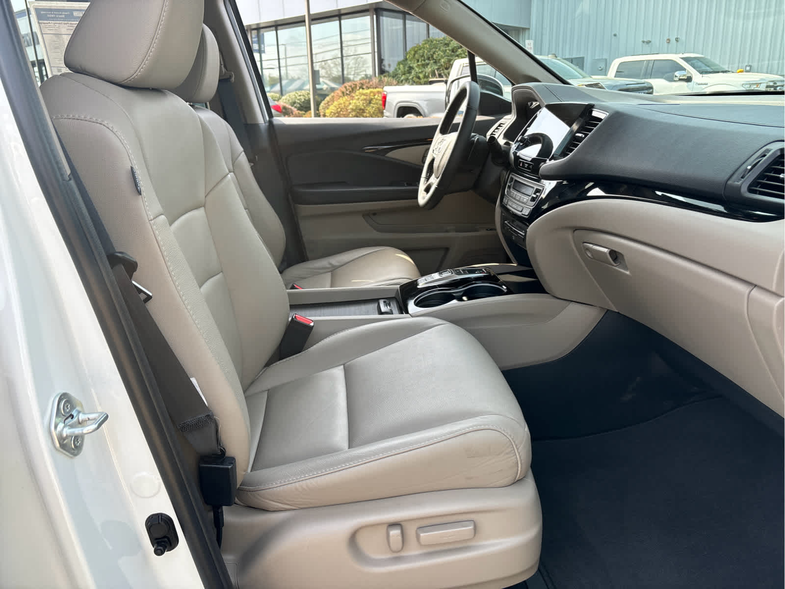 2022 Honda Pilot Touring 7-Passenger