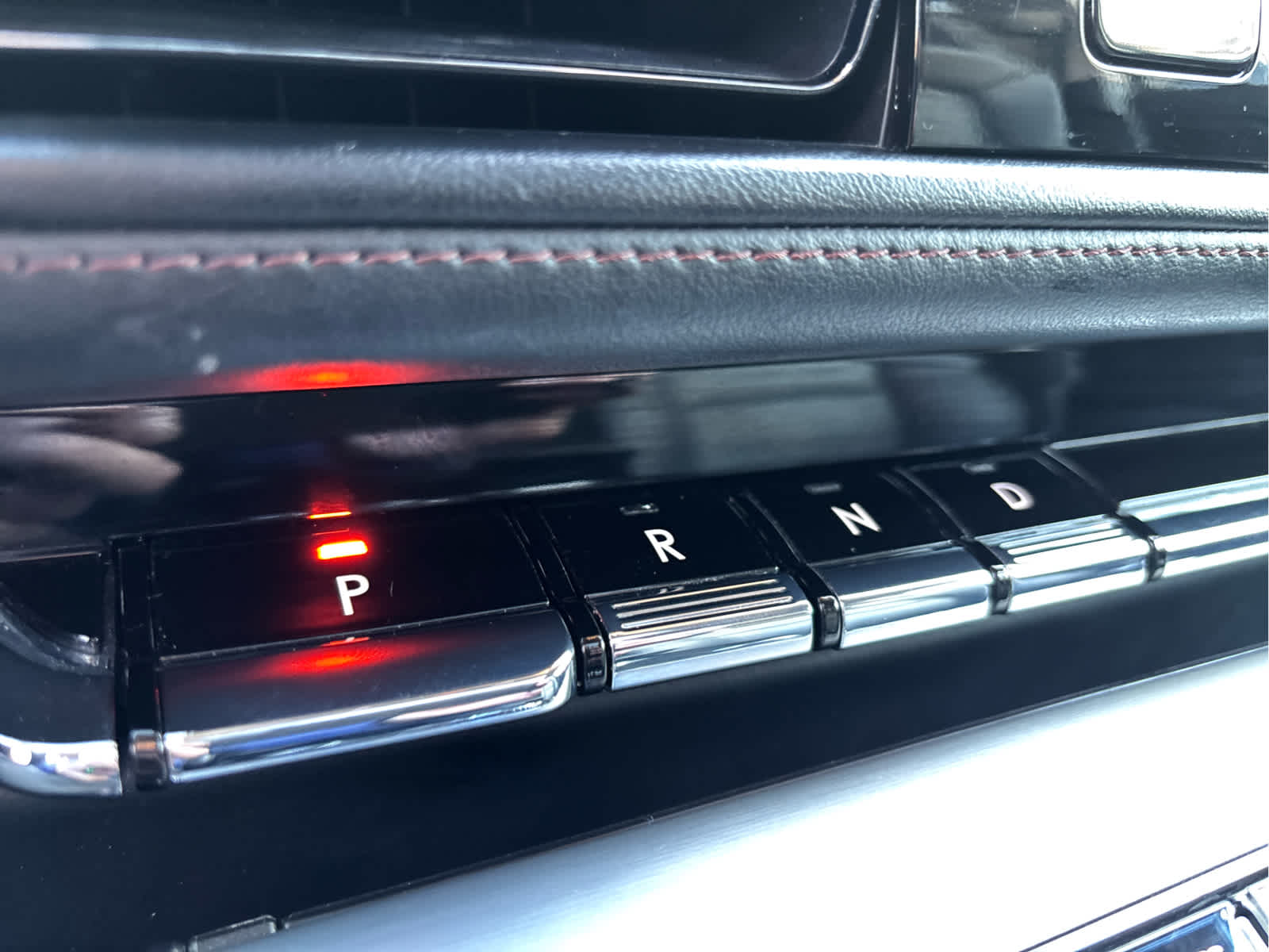 2022 Lincoln Aviator Standard