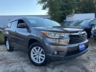 2016 Toyota Highlander LE