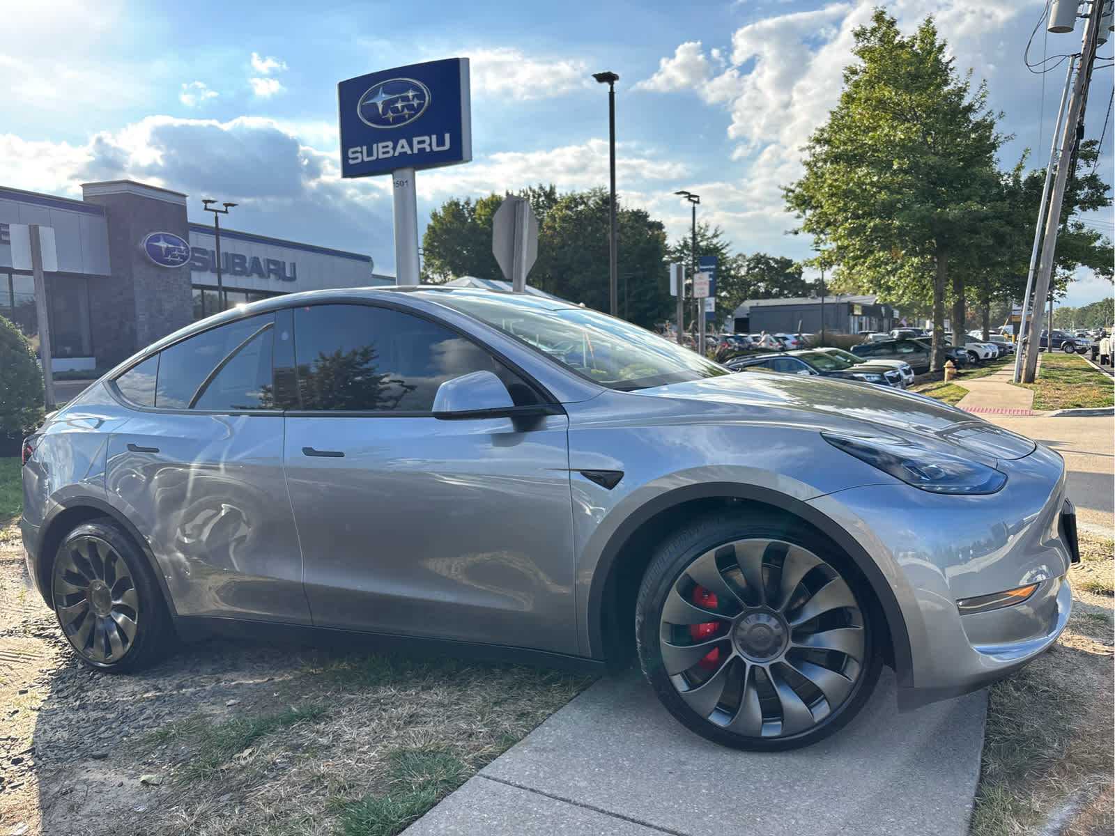 2024 Tesla Model Y Performance