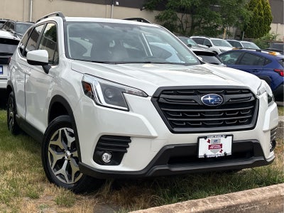 2024 Subaru Forester Premium