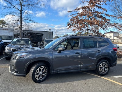 2023 Subaru Forester Premium