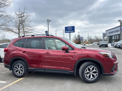 2023 Subaru Forester Premium