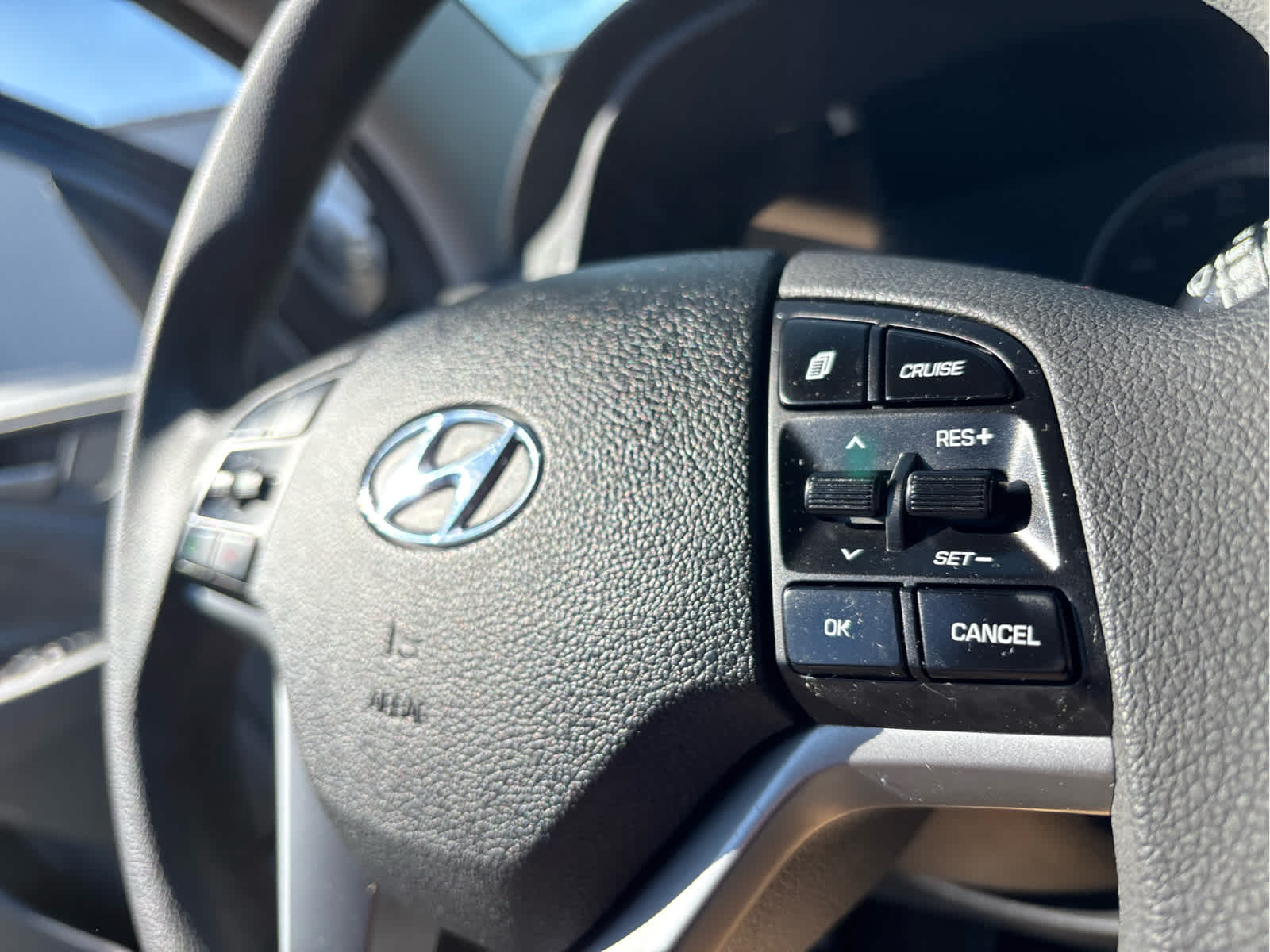 2017 Hyundai TUCSON SE