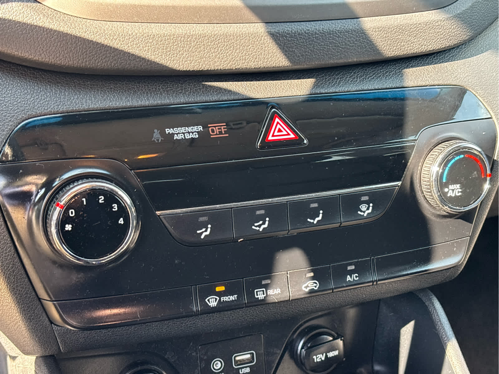 2017 Hyundai TUCSON SE