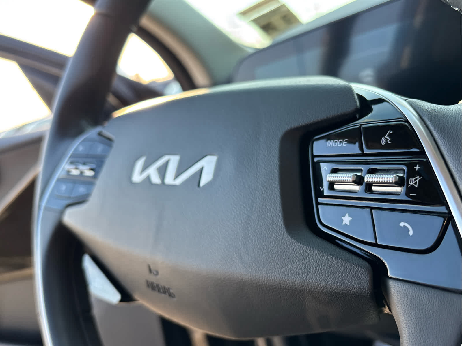 2024 Kia Niro EX Touring