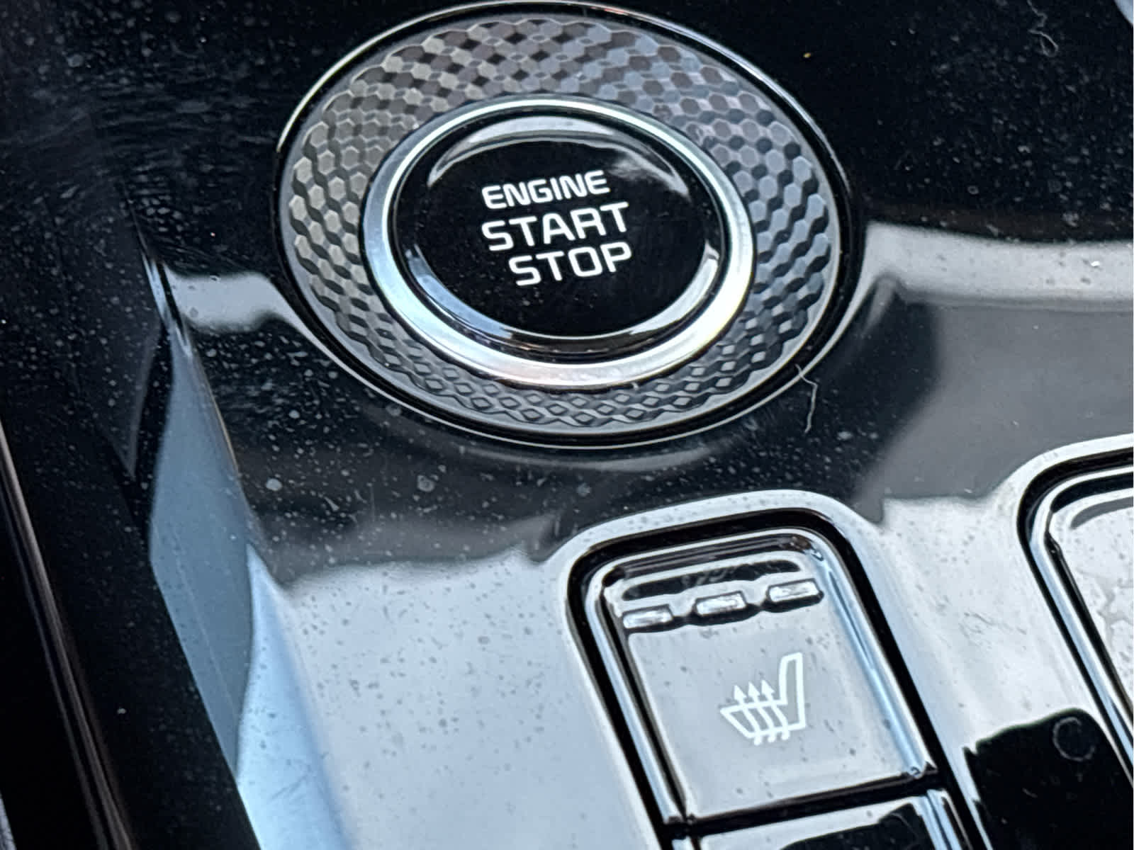 2024 Kia Niro EX Touring