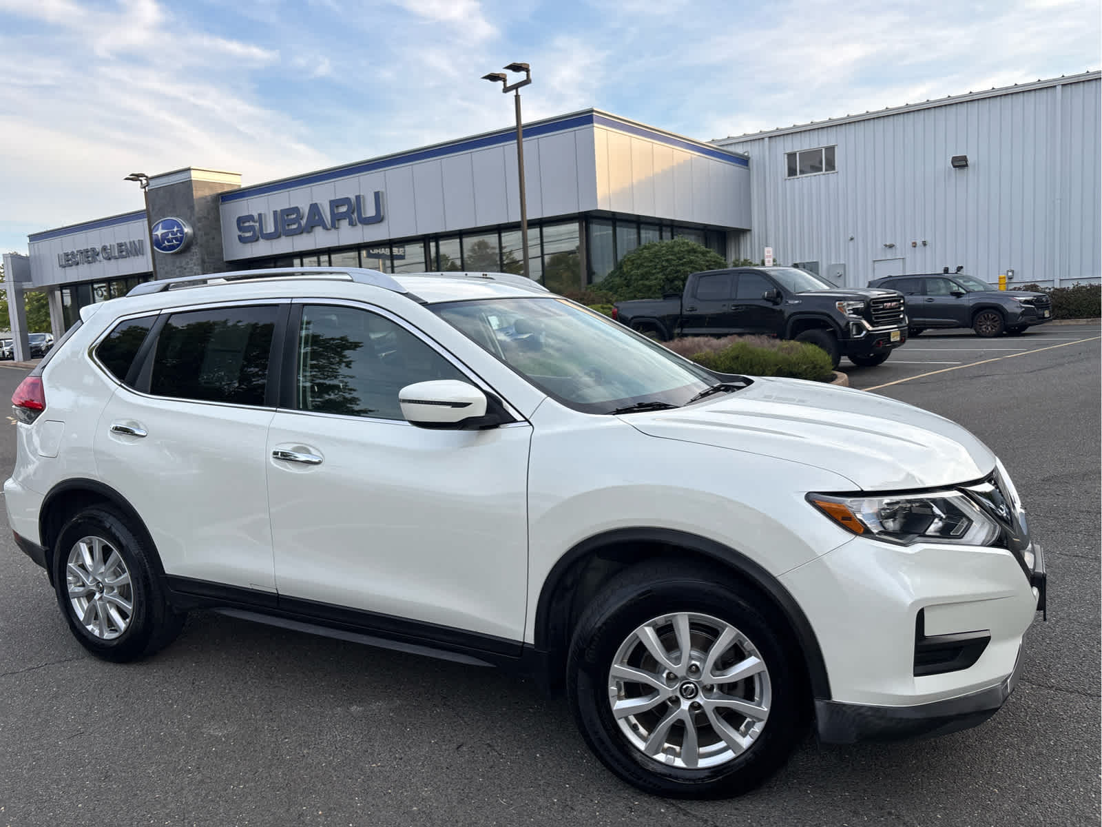 2017 Nissan Rogue SV