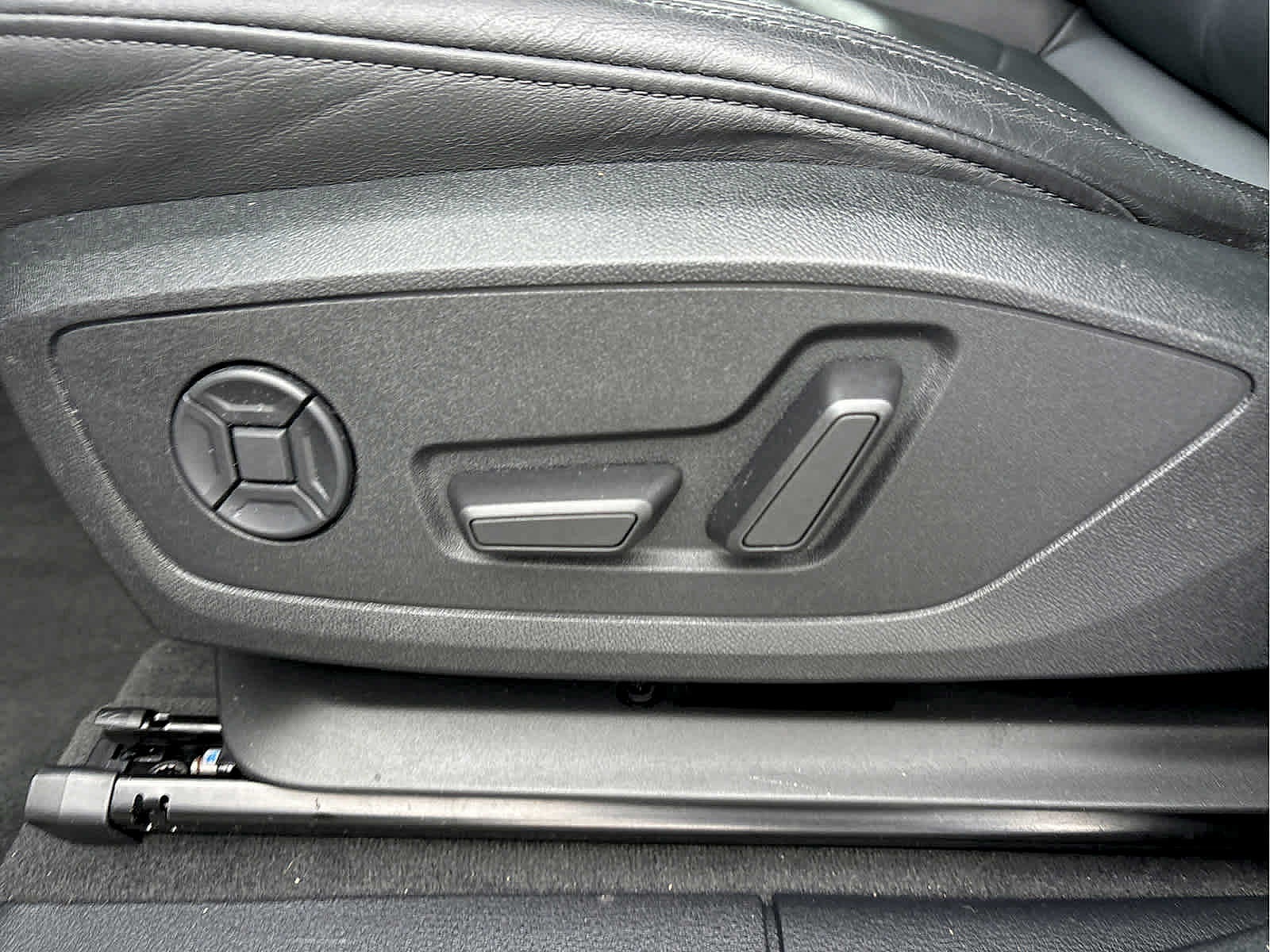 2021 Audi Q3 S line Premium