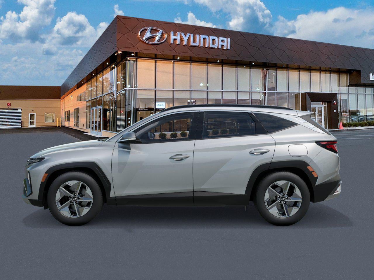 2026 Hyundai TUCSON SEL FWD