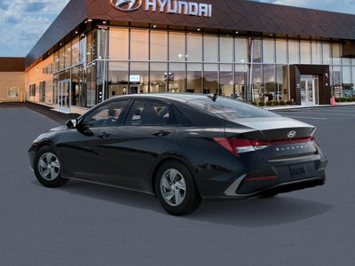 2026 Hyundai ELANTRA SE