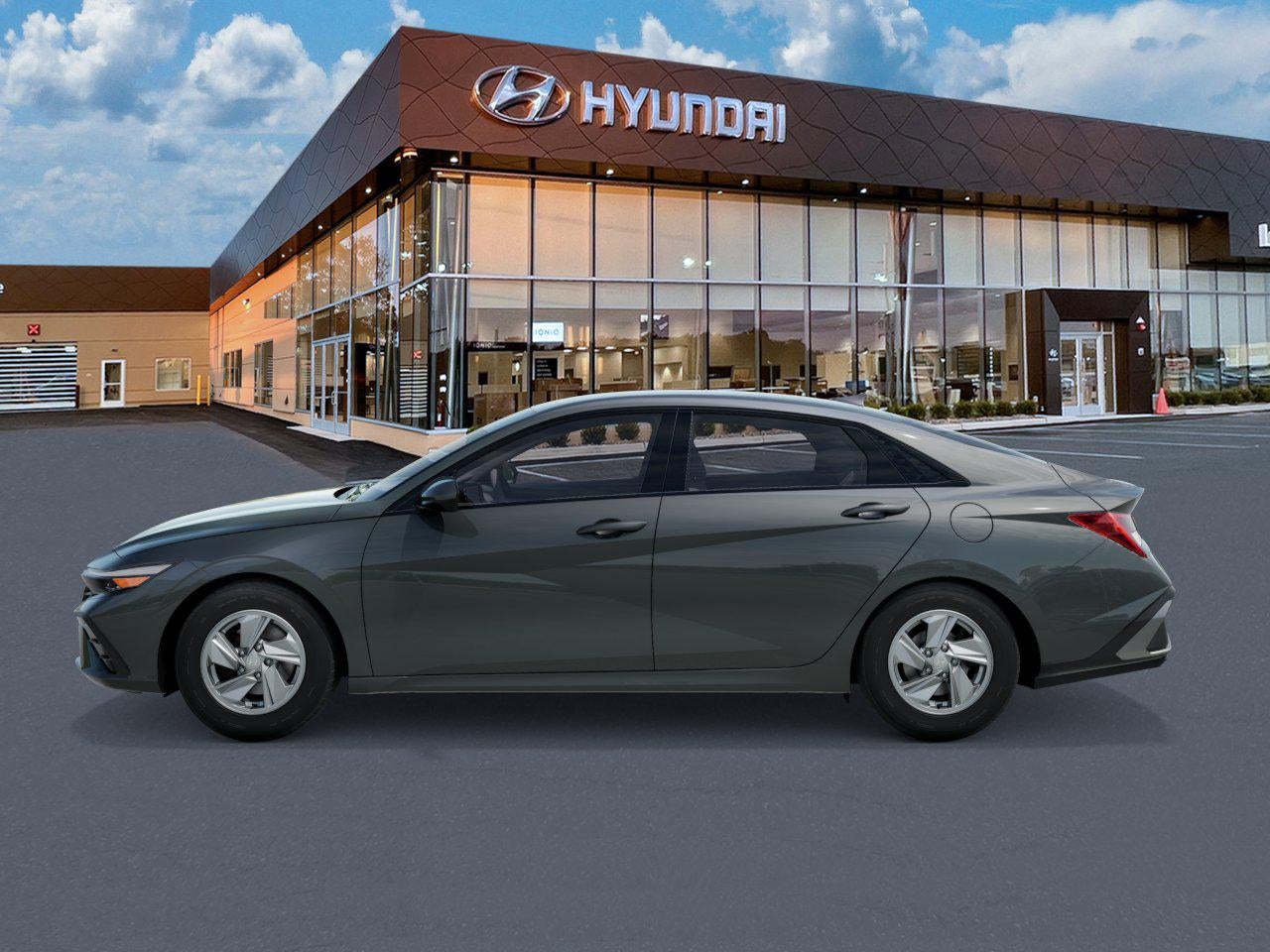 2026 Hyundai ELANTRA SE