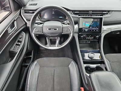 2022 Jeep Grand Cherokee Altitude