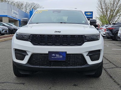 2022 Jeep Grand Cherokee Altitude