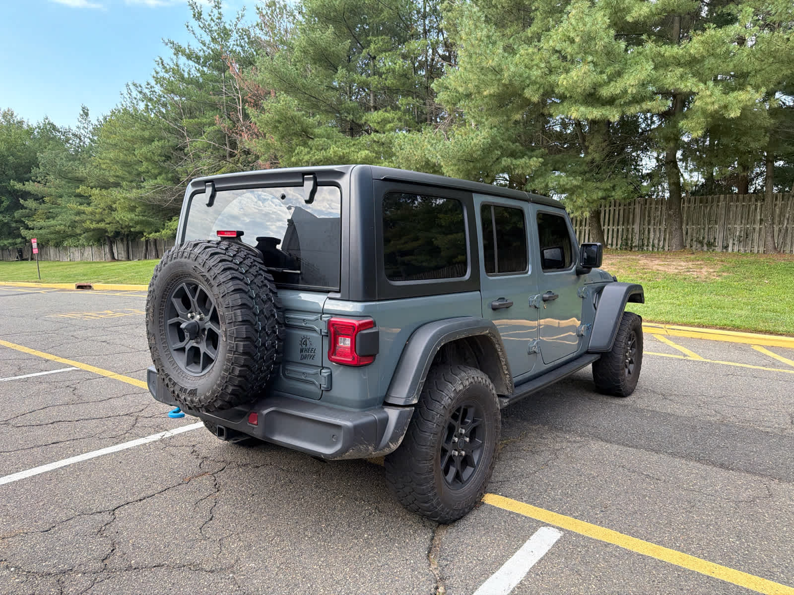 2024 Jeep Wrangler 4xe Willys