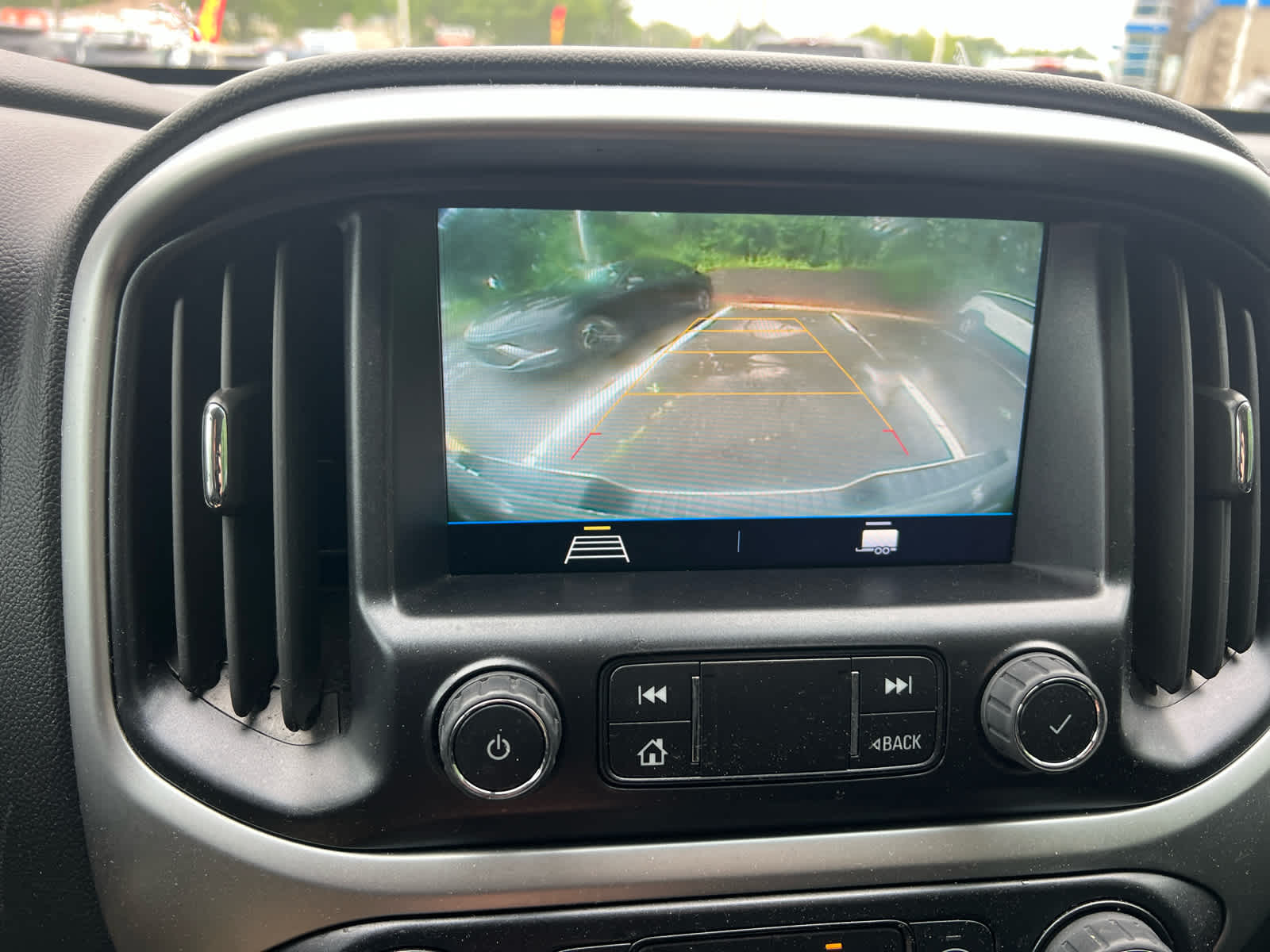2022 Chevrolet Colorado 2WD LT