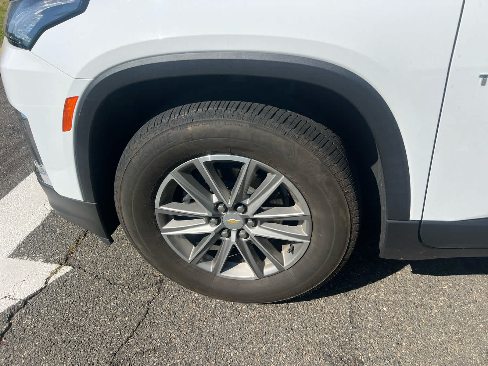 2024 Chevrolet Traverse Limited LT Cloth