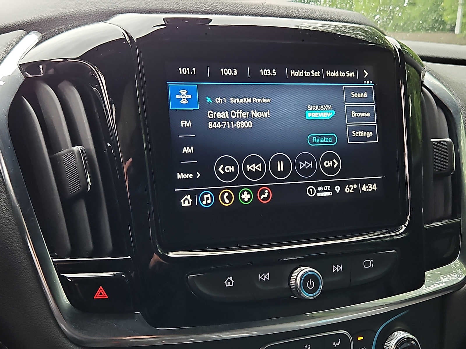 2023 Chevrolet Traverse LT Cloth