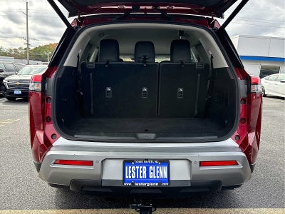 2022 Nissan Pathfinder SL