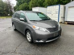 2017 Toyota Sienna LE